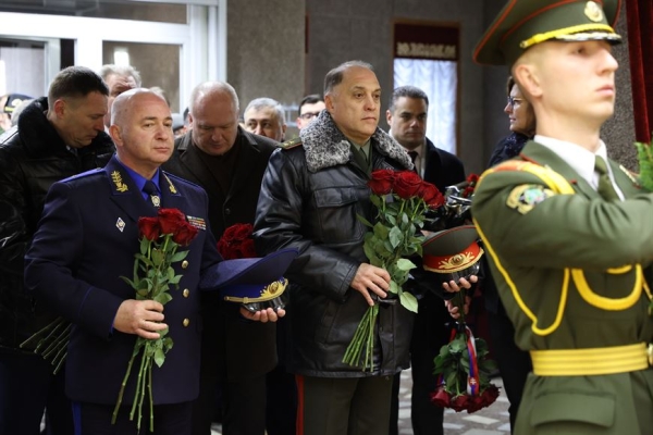 Церемония прощания с Владимиром Макеем Церемония прощания с Владимиром Макеем