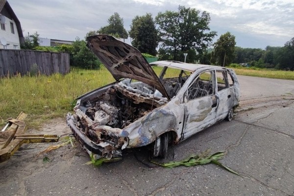 Восемь лет колонии присудили водителю, который пьяным сбил велосипедиста и сжег свой Mitsubishi в кукурузном поле Восемь лет колонии присудили водителю, который пьяным сбил велосипедиста и сжег свой Mitsubishi в кукурузном поле