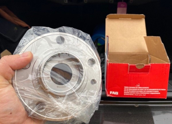 В Беларуси опять появились челноки? Какие автотовары везут из Польши, и сколько на этом можно заработать В Беларуси опять появились челноки? Какие автотовары везут из Польши, и сколько на этом можно заработать