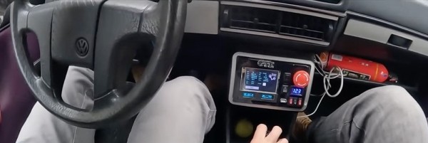 Мужчина превратил свой VW Golf Mk2 в электромобиль с солнечными батареями. Сколько это стоило? Мужчина превратил свой VW Golf Mk2 в электромобиль с солнечными батареями. Сколько это стоило?