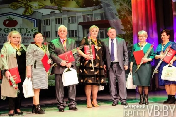 Тепло «Берестья». В тепличном комбинате построят 10 гектаров теплиц нового поколения Тепло «Берестья». В тепличном комбинате построят 10 гектаров теплиц нового поколения