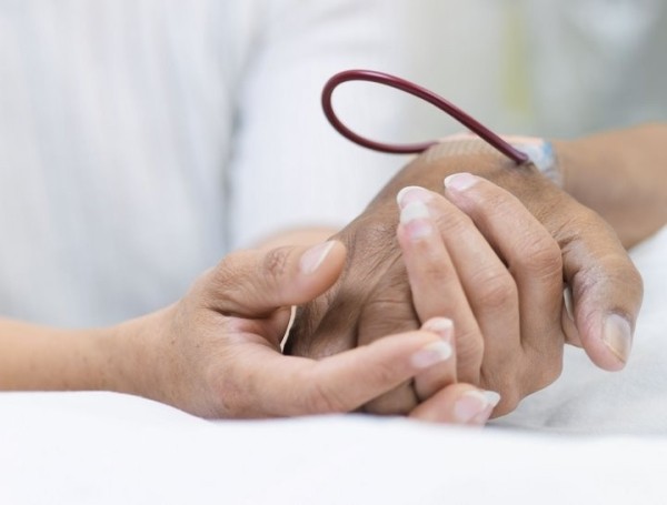 Белорусский врач рассказал, какими видами рака чаще болеют мужчины, а какими - женщины