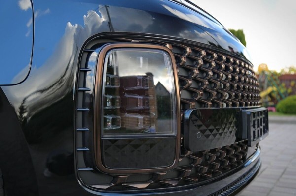 «Растаможка – 25 000 евро!» Белорус привез дизельный Hyundai Staria. Что за он? «Растаможка – 25 000 евро!» Белорус привез дизельный Hyundai Staria. Что за он?