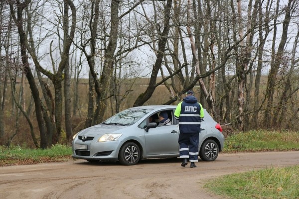 Что думают водители о камерах фотофиксации, которые ловят авто без техосмотра? Что думают водители о камерах фотофиксации, которые ловят авто без техосмотра?