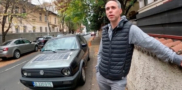 Мужчина превратил свой VW Golf Mk2 в электромобиль с солнечными батареями. Сколько это стоило? Мужчина превратил свой VW Golf Mk2 в электромобиль с солнечными батареями. Сколько это стоило?