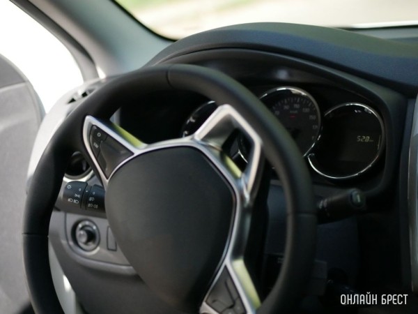 Что продают белорусские автодилеры, и какие машины белорусы покупают чаще всего