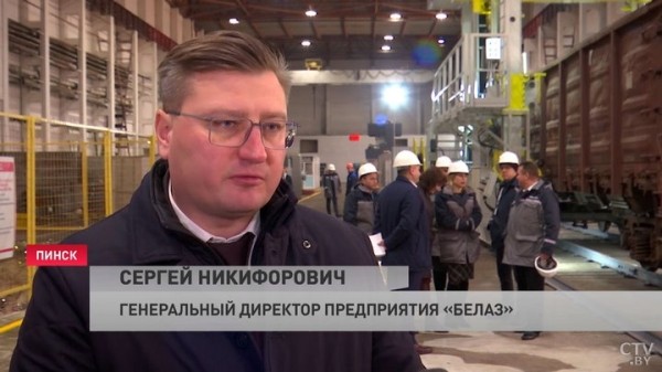 Инновационный комбайн для ремонта вагонов презентовали в Пинске