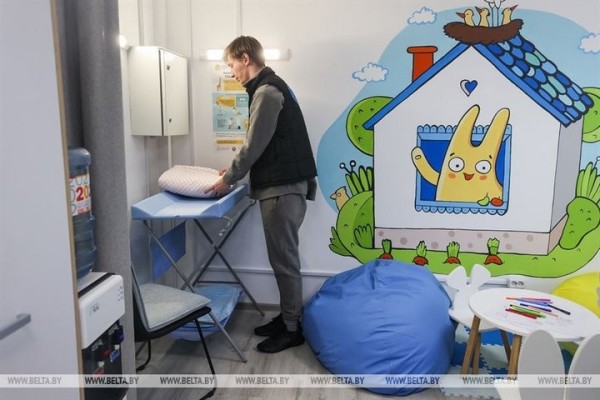 Инфоцентр для беженцев открыли возле автодорожного пункта пропуска «Брест» Инфоцентр для беженцев открыли возле автодорожного пункта пропуска «Брест»