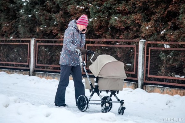 Подработка и самозанятость: как маме в декрете сохранить пособие на ребенка до 3 лет Подработка и самозанятость: как маме в декрете сохранить пособие на ребенка до 3 лет