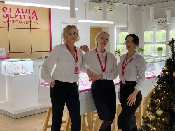 За подарками к Новому году в «Славия»! Новогодние скидки до 60% на все виды ювелирных украшений в Бресте За подарками к Новому году в «Славия»! Новогодние скидки до 60% на все виды ювелирных украшений в Бресте