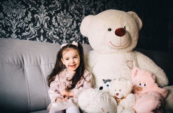 «Мечтает играть с детьми и помогать маме». Николь из Бреста нужен вертикализатор «Мечтает играть с детьми и помогать маме». Николь из Бреста нужен вертикализатор