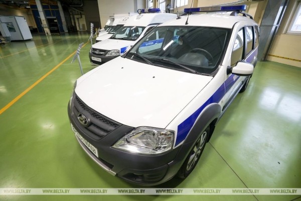 В Бресте дали старт белорусско-российскому проекту по сборке спецавтомобилей В Бресте дали старт белорусско-российскому проекту по сборке спецавтомобилей