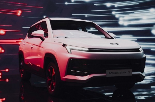 Названа цена нового российского кроссовера «Москвич» Названа цена нового российского кроссовера «Москвич»