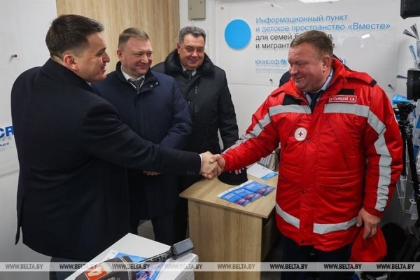 Инфоцентр для беженцев открыли возле автодорожного пункта пропуска «Брест» Инфоцентр для беженцев открыли возле автодорожного пункта пропуска «Брест»