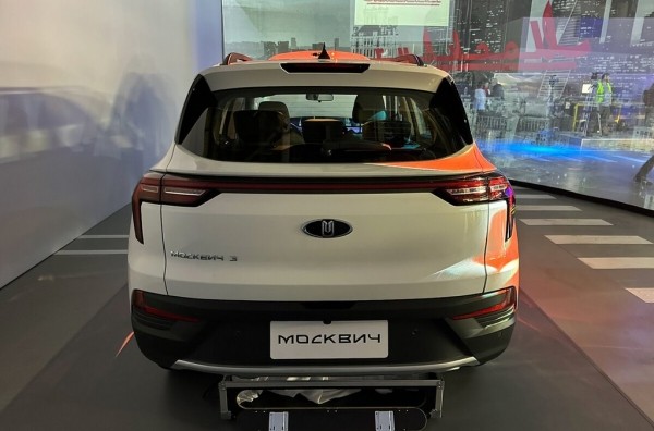 Названа цена нового российского кроссовера «Москвич» Названа цена нового российского кроссовера «Москвич»