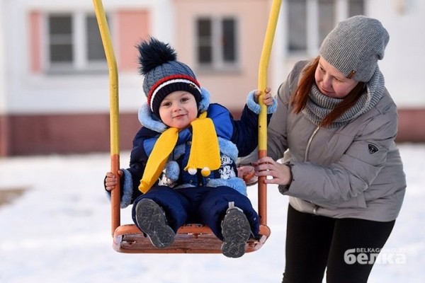 История сироты, которая почувствовала себя счастливой после рождения сына История сироты, которая почувствовала себя счастливой после рождения сына