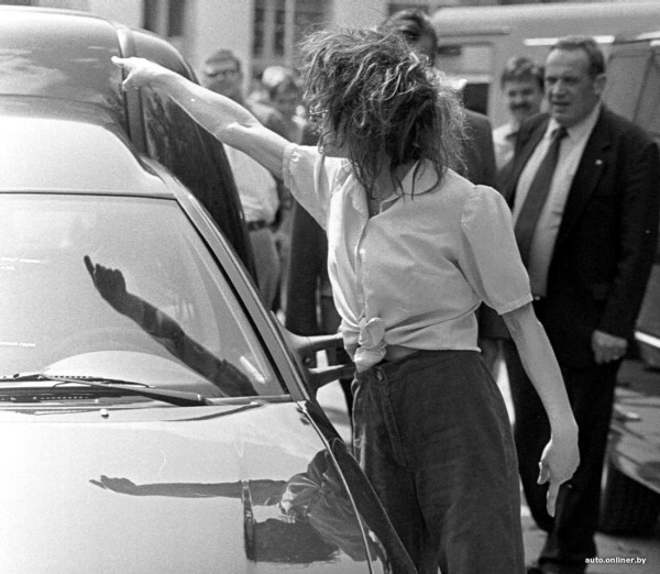 Тряпки и &laquo;крыша&raquo;. Как в Беларуси в 90-е дети мыли машины и зарабатывали неплохие деньги