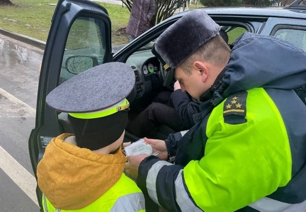 День исполнения мечты. 7-летний мальчик из Бреста на один день стал сотрудником ГАИ