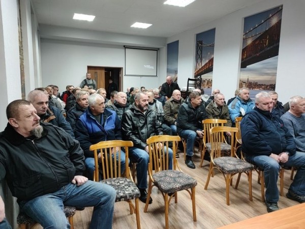 В Бресте сотрудники ГАИ встретились с водителями машин скорой помощи В Бресте сотрудники ГАИ встретились с водителями машин скорой помощи