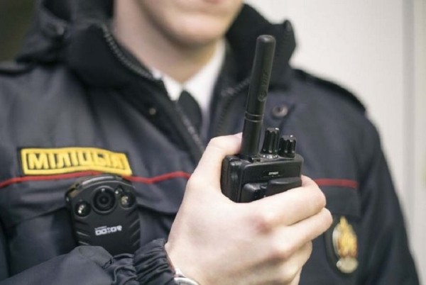 Жительница Лунинецкого района напала на милиционера с топором Жительница Лунинецкого района напала на милиционера с топором