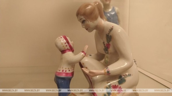 Выставку советского фарфора презентовали в Бресте Выставку советского фарфора презентовали в Бресте