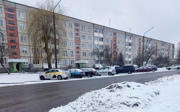 В Барановичах 102-летняя женщина выпала из окна 5-го этажа