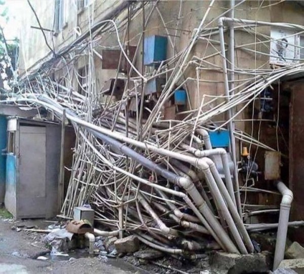 20 примеров того, что строительство не всегда подчиняется человеческой логике 20 примеров того, что строительство не всегда подчиняется человеческой логике