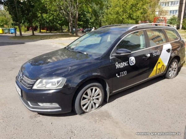 Не быстро, но работает! Белорус &laquo;изобрел&raquo; способ легально избавить двор от автохлама