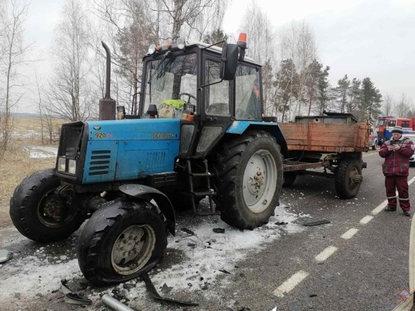 Маршрутка с пассажирами попала в аварию под Бобруйском Маршрутка с пассажирами попала в аварию под Бобруйском