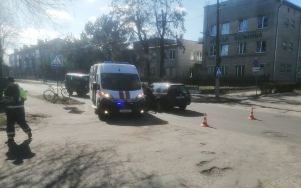 В Барановичах велосипедиста госпитализировали с переломами В Барановичах велосипедиста госпитализировали с переломами