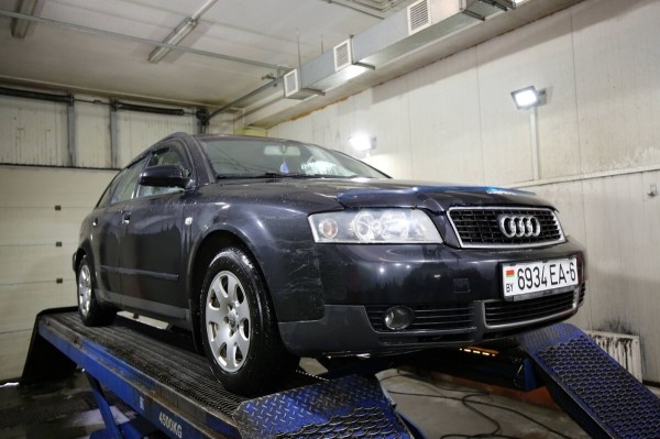 «Когда-то заплатил за машину 8 100 евро, а ей и сносу нет!». Белорус решился показать «живую» Audi A4 (B6) 1.9 TDI «Когда-то заплатил за машину 8 100 евро, а ей и сносу нет!». Белорус решился показать «живую» Audi A4 (B6) 1.9 TDI