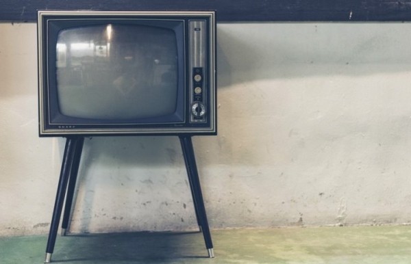 Поляк 13 лет смотрел телевизор вместе с мумией своей матери Поляк 13 лет смотрел телевизор вместе с мумией своей матери