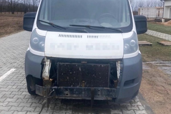 «Вместо возврата денег меня просто послали». История неудачной покупки микроавтобуса «Вместо возврата денег меня просто послали». История неудачной покупки микроавтобуса