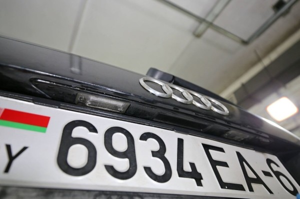 «Когда-то заплатил за машину 8 100 евро, а ей и сносу нет!». Белорус решился показать «живую» Audi A4 (B6) 1.9 TDI «Когда-то заплатил за машину 8 100 евро, а ей и сносу нет!». Белорус решился показать «живую» Audi A4 (B6) 1.9 TDI