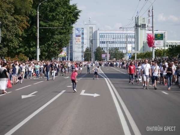 На начало нынешнего года в Брестской области проживали 1 миллион 315 тысяч 405 человек На начало нынешнего года в Брестской области проживали 1 миллион 315 тысяч 405 человек