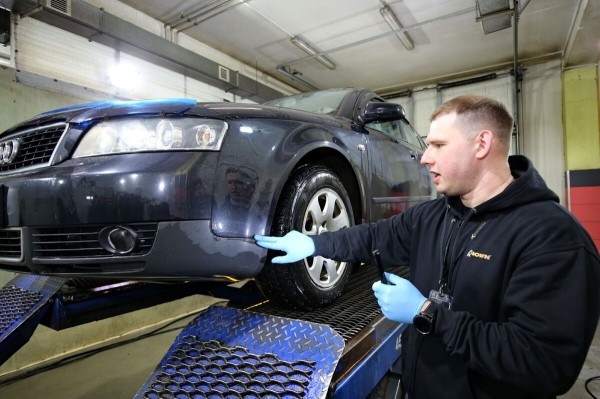 «Когда-то заплатил за машину 8 100 евро, а ей и сносу нет!». Белорус решился показать «живую» Audi A4 (B6) 1.9 TDI «Когда-то заплатил за машину 8 100 евро, а ей и сносу нет!». Белорус решился показать «живую» Audi A4 (B6) 1.9 TDI