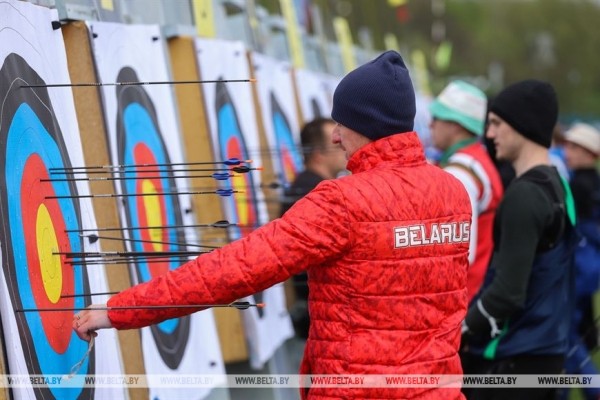 Сильнейшие лучники страны открыли сезон в Бресте Сильнейшие лучники страны открыли сезон в Бресте