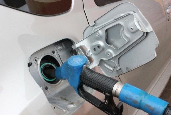 Электромобиль против авто с бензиновым ДВС. Кто за год сэкономит больше? Электромобиль против авто с бензиновым ДВС. Кто за год сэкономит больше?