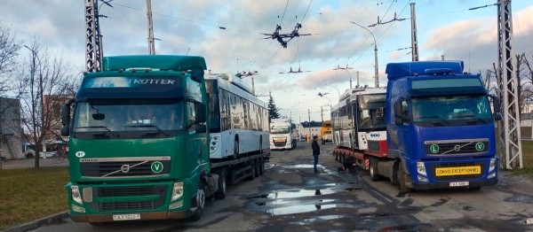 Три троллейбуса с автономным ходом прибыли в Брест Три троллейбуса с автономным ходом прибыли в Брест