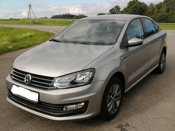 «Отдал полпенсии за первое ТО!». Пенсионер возмущен стоимостью обслуживания у дилера Renault