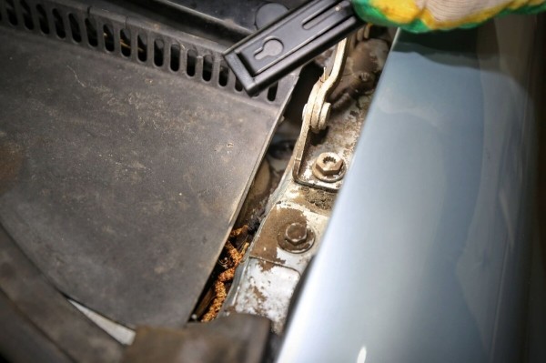 «Брал новым у дилера в 2009 году». Белорус показал VW Jetta 1.9 TDI, который до сих пор обслуживает у «официалов» «Брал новым у дилера в 2009 году». Белорус показал VW Jetta 1.9 TDI, который до сих пор обслуживает у «официалов»