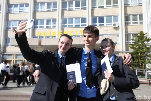 Централизованный экзамен в Бресте. Смотрите фоторепортаж Централизованный экзамен в Бресте. Смотрите фоторепортаж
