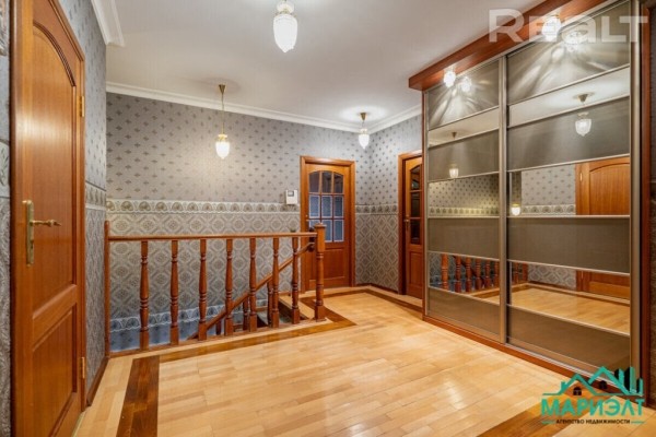 В Минске продается квартира за миллион долларов. Посмотрите, как она выглядит