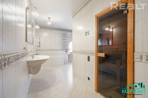 В Минске продается квартира за миллион долларов. Посмотрите, как она выглядит