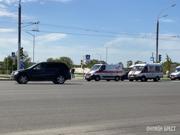 Вместо благодарности от пациента – удар в лицо фельдшеру выездной бригады скорой помощи Вместо благодарности от пациента – удар в лицо фельдшеру выездной бригады скорой помощи