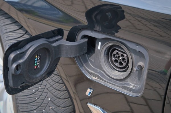 «За рулевую рейку — 850 евро, ступичный подшипник — $250». Белорус о владении BMW 530e (G30) и его обслуживании «За рулевую рейку — 850 евро, ступичный подшипник — $250». Белорус о владении BMW 530e (G30) и его обслуживании