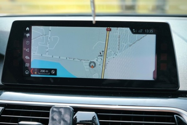 «За рулевую рейку — 850 евро, ступичный подшипник — $250». Белорус о владении BMW 530e (G30) и его обслуживании «За рулевую рейку — 850 евро, ступичный подшипник — $250». Белорус о владении BMW 530e (G30) и его обслуживании