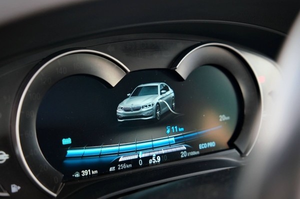 «За рулевую рейку — 850 евро, ступичный подшипник — $250». Белорус о владении BMW 530e (G30) и его обслуживании «За рулевую рейку — 850 евро, ступичный подшипник — $250». Белорус о владении BMW 530e (G30) и его обслуживании