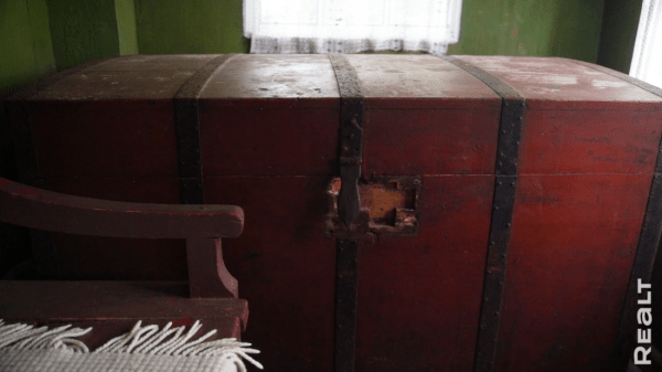 «Первое время спала в обнимку с кочергой». Белоруска сберегла столетний семейный дом — и не жалеет «Первое время спала в обнимку с кочергой». Белоруска сберегла столетний семейный дом — и не жалеет