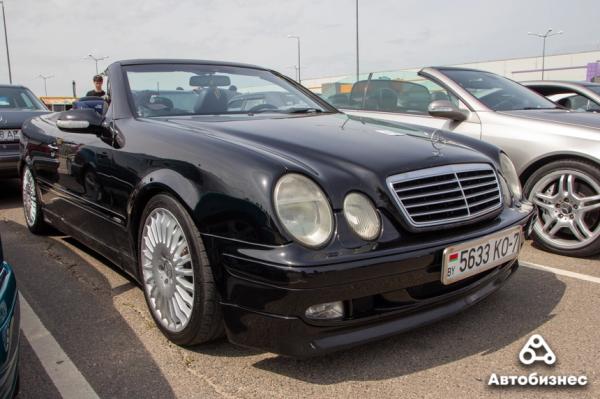 «Нет года выпуска, есть состояние». В Беларуси владельцы старых Mercedes собрались на большую встречу «Нет года выпуска, есть состояние». В Беларуси владельцы старых Mercedes собрались на большую встречу